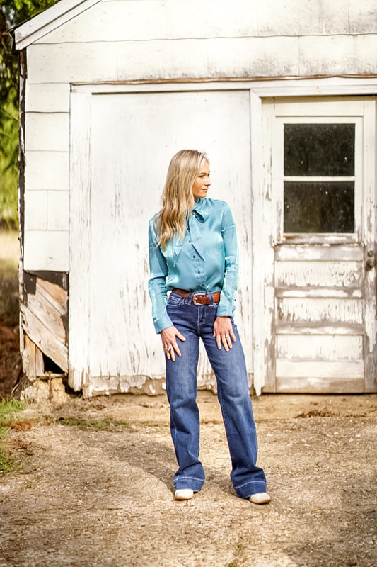 Belle Shirt - Glacier